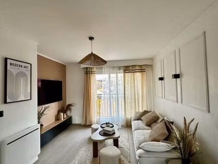 t4 lumineux de standing