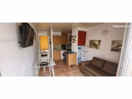 palavas  t2 à proximité de la plage  clim  parking 