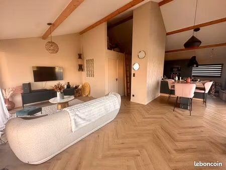 maison de plain pied avec jardin  proche centre