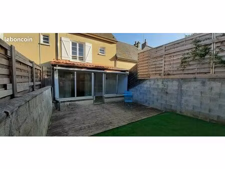 a louer maison de ville