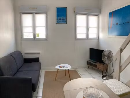 ? superbe t2 duplex – quartier saint-nicolas – vue sur lac