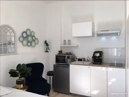 studio meublé à 200 m de la brèche