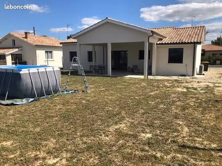 location maison-4 pièces plain-pied avec jardin et garage