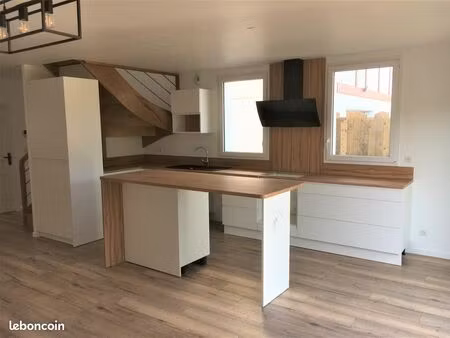 villa t5 récente lumineuse et calme à arcangues limite biarritz