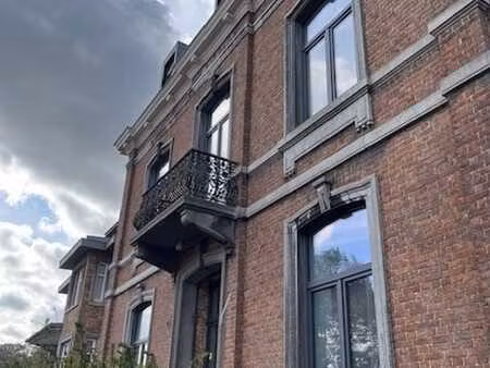 appartement de neuf - tout confort à la plante