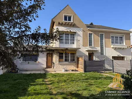 idéal investisseur - maison de type 8 pièces - melun