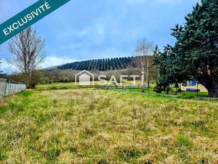 terrain de 2 647m²-700m² constructible-vue dégagée