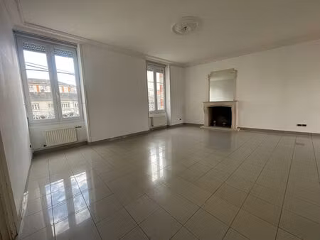 à louer belle maison familiale t6 à orléans