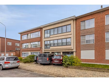 appartement te huur in antwerpen met 2 slaapkamers