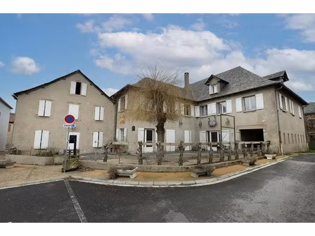 vente maison 21 pièces 860 m² à carmaux (81400)  140 000 €