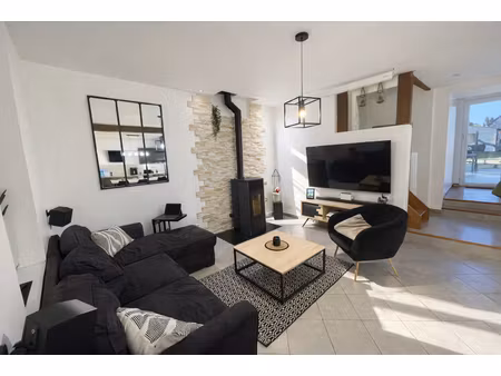 maison 4 pièces 98 m² à vendre / acheter crépy-en-valois 60800 ? | era immobilier