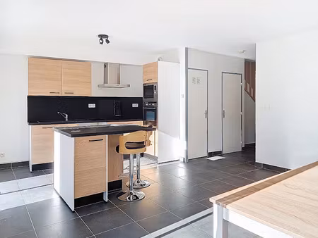 vente maison 4 pièces 80.95 m² à maen roch (35460)  172 920 €