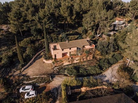 maison 6 pièces de 185m2 sur une parcelle de 1 342m2 - saint vincent de barbeyrargues