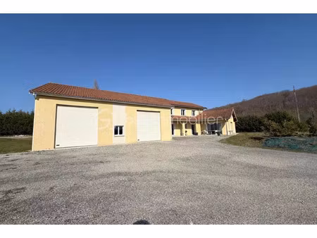 annonce vente maison 5 pièces de 186m2 à varacieux (38470) - paruvendu.fr ref 992785164118