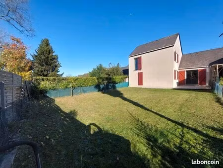 maison 4 chambres avec garage morlaas centre