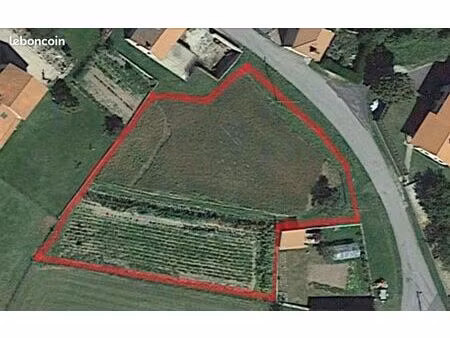 à découvrir - superbe terrain de 2 584 m²