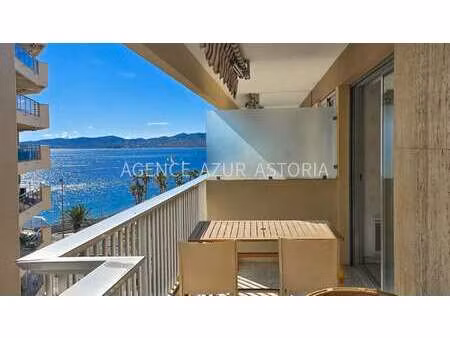 appartement de luxe avec vue sur mer à vendre à saint-raphaël : 650 000 € | 79m²