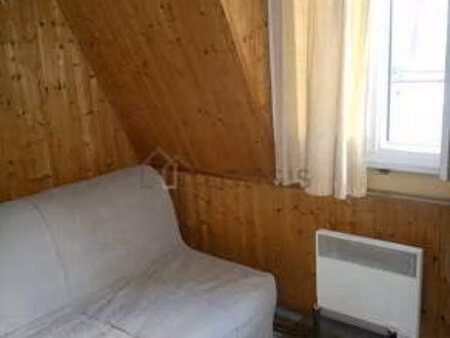 studio meublé avec ascenseur