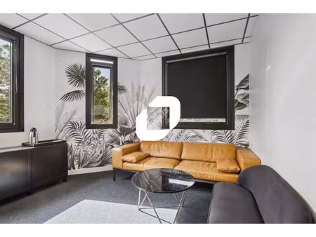 a louer  bureaux moderne et fonctionnel