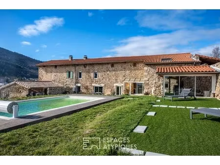 maison de luxe à vendre à satillieu : 490 000 € | 200m²