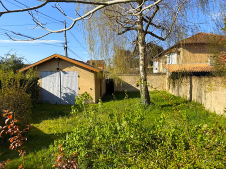 terrain viabilisé 272 m²