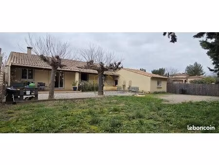 villa 5 pièces 110 m²