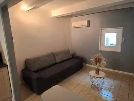 jolie maison de village