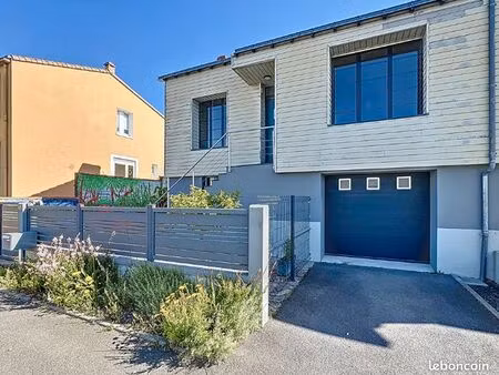 maison entièrement rénovée