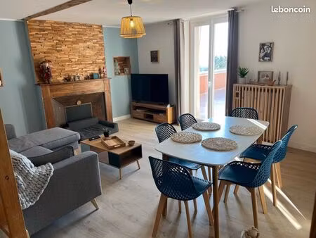 belle maison meublé  rénové avec terrasse panoramique