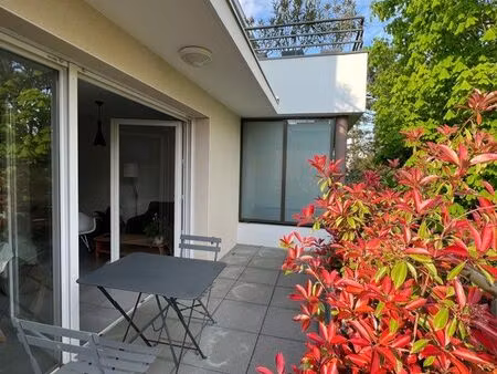 appartement meublé t2 champagne-au-mont-d’or