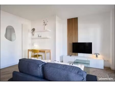 t2 renové et meublé en centre-ville de montargis