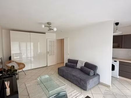 appartement t2 meublé - proche frontière