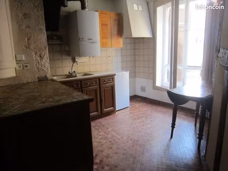 studio 28m² montargis centre