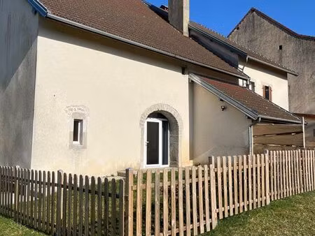 appartement f3 meublé à marigny