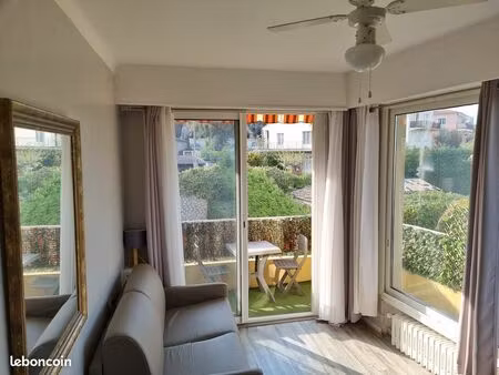 studio aux bouches du loup