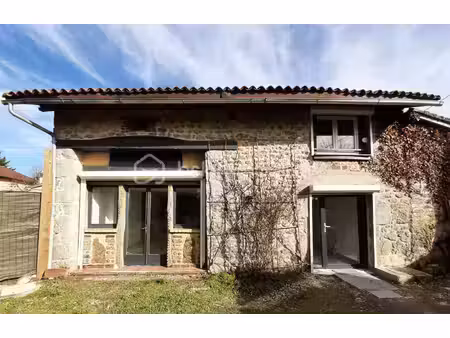 maison en pierre de 120 m² à saint-cyr