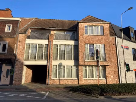 appartement te koop in sint-eloois-vijve met 2 slaapkamers