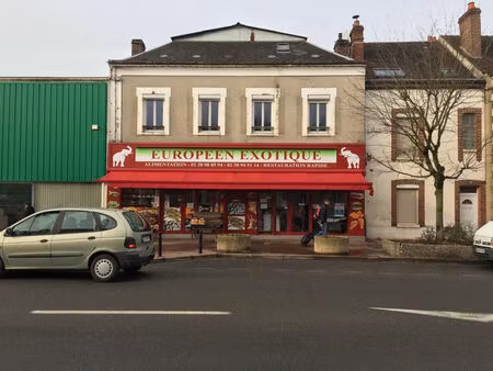 vente immeuble  montargis