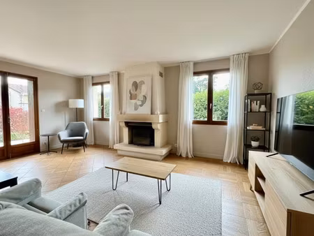 vente maison 4 pièces 100 m² à chassieu (69680)  259 000 €