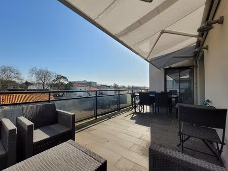 vente appartement 4 pièces  90.32m²  la rochelle