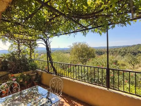 10km de st ambroix - mas en pierre  terrasses & vue dégagée