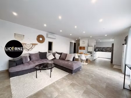 charmant appartement t4 de 79m2 avec balcon et stationnements