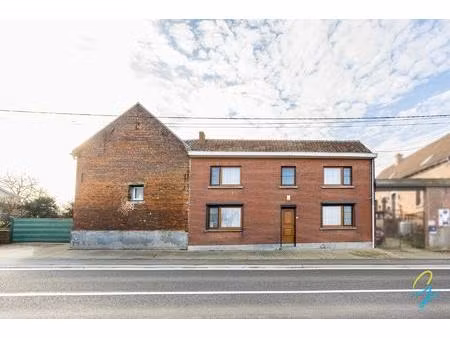 huis te koop in pajottegem met 4 slaapkamers