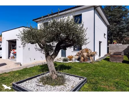 vente maison 5 pièces 140 m² à larra (31330)  360 000 €