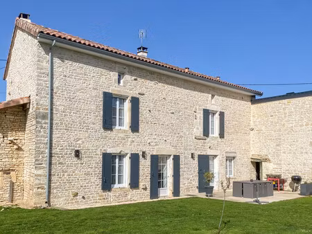 maison à vendre à puyréaux (16230) - charente