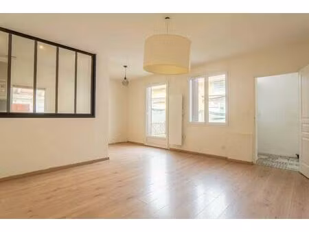 maison de 4 pièces de 84 m² située à lyon