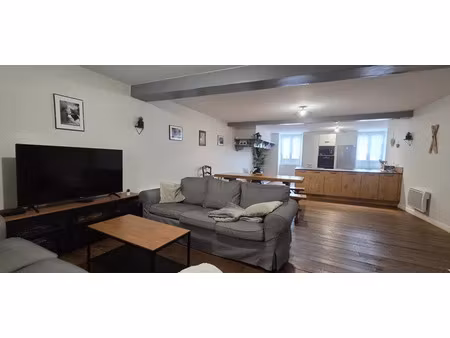 vente appartement 3 pièces 110 m² laruns (64440)