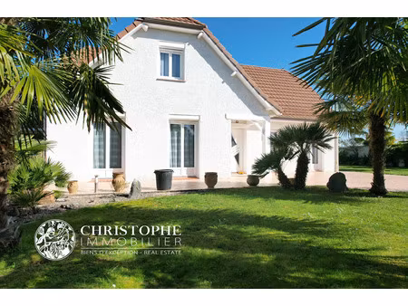 vente maison 5 pièces 200m2 artigueloutan 64420 - 437000 € - surface privée