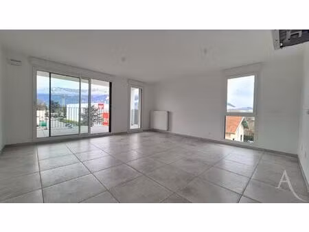 appartement eybens 3 pièce(s) 66.85 m2