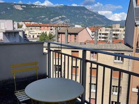 appartement grenoble 2 pièces 70.3 m2 ascenseur 3 balcons garage en option